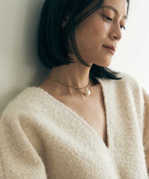 marjour（マージュール）の「SNAKE CHAIN PEARL NECKLACE（ネックレス・レディース・ゴールド/シルバー・FREE）」の2枚目の写真