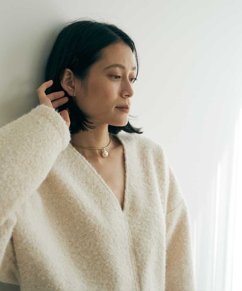 marjour（マージュール）の「SNAKE CHAIN PEARL NECKLACE（ネックレス・レディース・ゴールド/シルバー・FREE）」の6枚目の写真