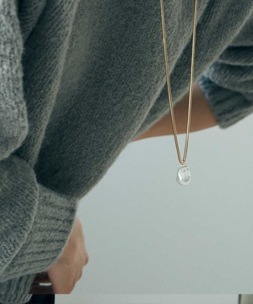 marjour（マージュール）の「SNAKE CHAIN PEARL NECKLACE（ネックレス・レディース・ゴールド/シルバー・FREE）」の18枚目の写真