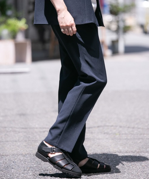 URBAN RESEARCH ROSSO MEN（アーバンリサーチロッソメン）の「『セットアップ対応』『WEB限定』『XLサイズあり』ウォッシャブルドライタッチストレートパンツ（スラックス・メンズ・ブラック/グレー/ネイビー・SMALL/MEDIUM/LARGE/X-LARGE）」の4枚目の写真