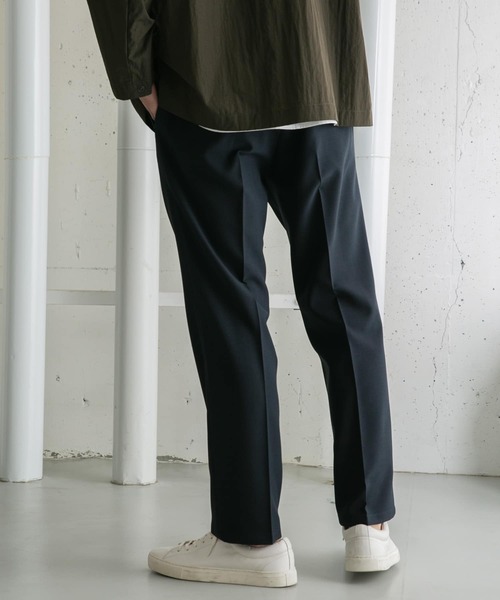 URBAN RESEARCH ROSSO MEN（アーバンリサーチロッソメン）の「『セットアップ対応』『WEB限定』『XLサイズあり』ウォッシャブルドライタッチストレートパンツ（スラックス・メンズ・ブラック/グレー/ネイビー・SMALL/MEDIUM/LARGE/X-LARGE）」の14枚目の写真
