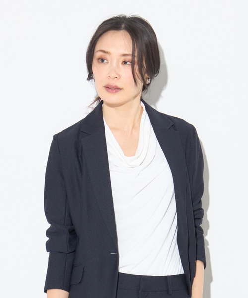 A/C DESIGN BY ALPHA CUBIC(エーシーデザインバイアルファキュービック)の「【接触冷感】ドレーププルオーバー(Tシャツ/カットソー・レディース・オフホワイト/ネイビー/グリーン・LL/M/L)」の1枚目の写真