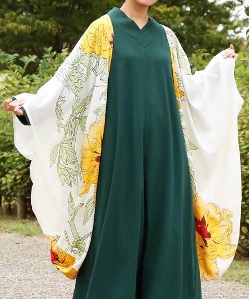 カヤ(カヤ)の「【カヤ】華めき牡丹UV羽織(カーディガン/ボレロ・レディース・ネイビー/キナリ/ライトグレー/ホワイト×イエロー・FREE)」の10枚目の写真