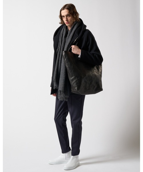 wjk(ダヴルジェイケイ)の「fringe soft stall(ストール/ショール・メンズ・ブラック/グレー/モカ・FREE)」の9枚目の写真