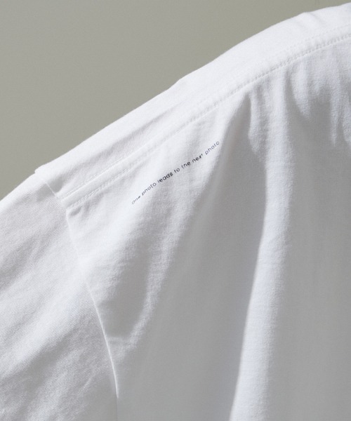 SALON adam et rope'(サロン アダム エ ロペ)の「【Alec Soth(アレック・ソス)】クロップドフォトTシャツ(Tシャツ/カットソー・レディース・ホワイト系その他2/ホワイト系その他4/ホワイト・FREE)」の9枚目の写真