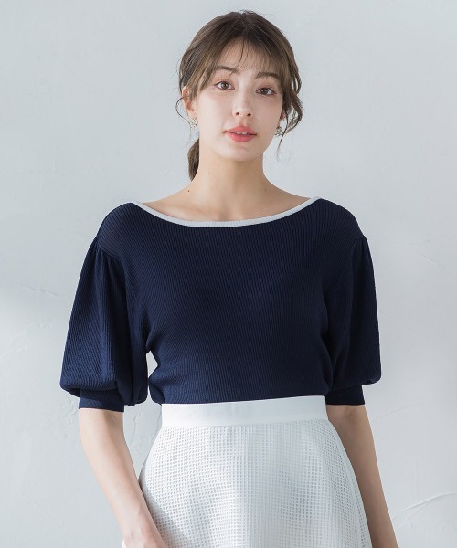 ketty（ケティ）の「接触冷感バックリボン配色ニット≪手洗い可能≫（ニット/セーター・レディース・アイボリー/グレー系その他/ダークネイビー/ブラック系その他・M）」の4枚目の写真