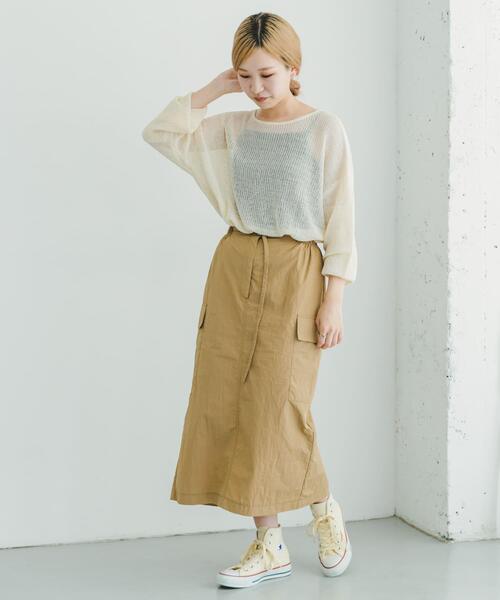 ITEMS URBANRESEARCH（アイテムズ アーバンリサーチ）の「ナイロンカーゴタイトスカート（スカート・レディース・ベージュ/モカ/ネイビー・FREE）」の7枚目の写真