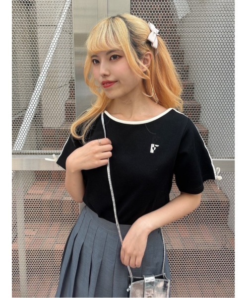 F i.n.t(フィント)の「リボンラインカットトップス/fint(Tシャツ/カットソー・レディース・ライトブルー/ブラック/オフホワイト・FREE)」の12枚目の写真