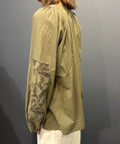 【セール】キャンブリックボイル 袖刺繍プルオーバー（シャツ/ブラウス）｜LOSUCA（ロスカ）