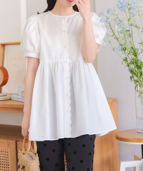 KOBE LETTUCE（コウベレタス）の「ペプラムスカラップブラウス（シャツ/ブラウス・レディース・サックスブルー/ブラック/ホワイト/オレンジ/グレイッシュベージュ・M）」の11枚目の写真