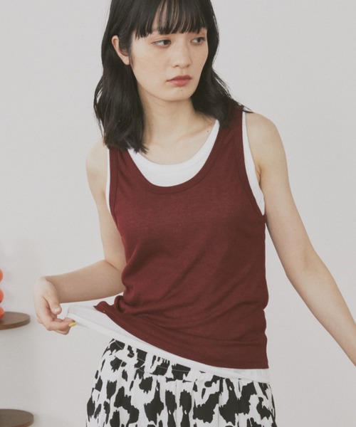 MERLOT（メルロー）の「【新色追加】フェイクレイヤードカラータンク（タンクトップ・レディース・ライトブルー/グレー/ネイビー/ブラウン/レッド/ピンク・FREE）」の6枚目の写真