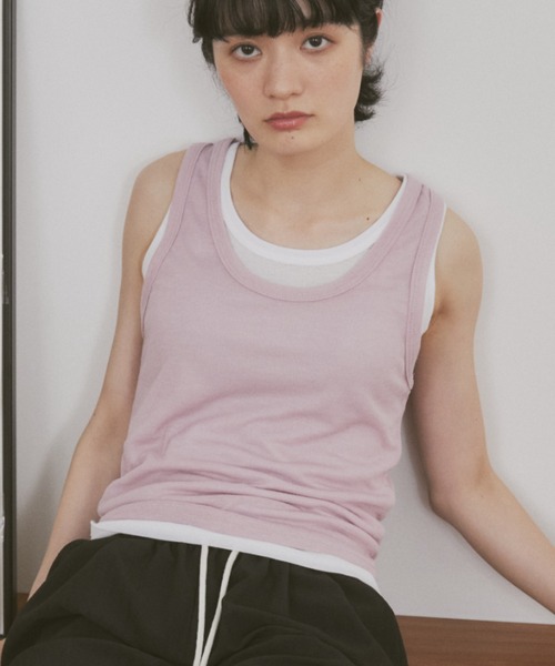MERLOT（メルロー）の「【新色追加】フェイクレイヤードカラータンク（タンクトップ・レディース・ライトブルー/グレー/ネイビー/ブラウン/レッド/ピンク・FREE）」の21枚目の写真