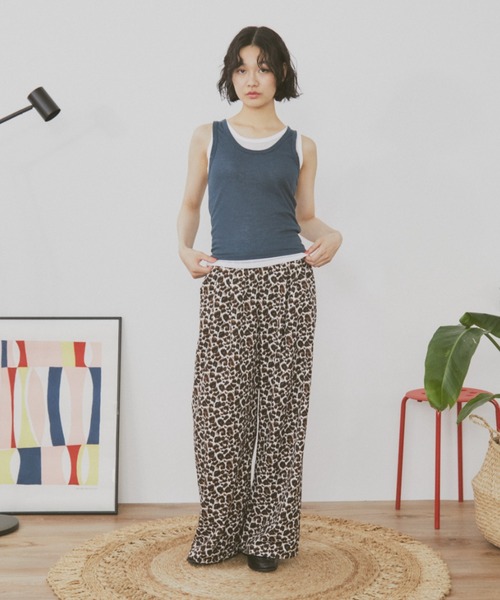 MERLOT（メルロー）の「【新色追加】フェイクレイヤードカラータンク（タンクトップ・レディース・ライトブルー/グレー/ネイビー/ブラウン/レッド/ピンク・FREE）」の15枚目の写真