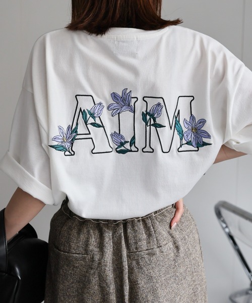 MaxMara studio●[SUGHERO] フラワー刺繍付き クチュールTシャツ セール】フラワー刺繍シャツ（シャツ/ブラウス）｜B.R.U（ブル
