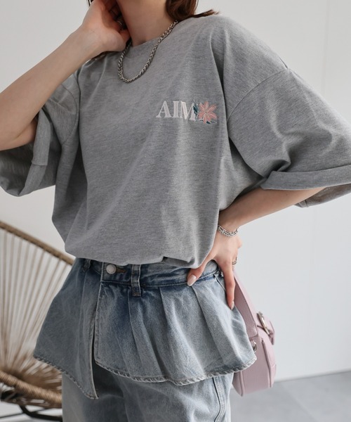 CREARE -LINO-（クレアーレリノ）の「＜ユニセックス＞フラワー刺繍Tシャツ/半袖/カットソー（Tシャツ/カットソー・レディース・ブラック/グレー/ブルー/グレー系その他/ブラック系その他/オフホワイト・MEDIUM/LARGE/FREE）」の12枚目の写真