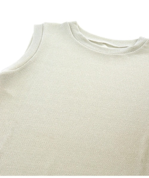 LATINA（ラティーナ）の「ラメ タンクトップ ノースリーブ Uネック（タンクトップ・レディース・シルバー・FREE）」の18枚目の写真