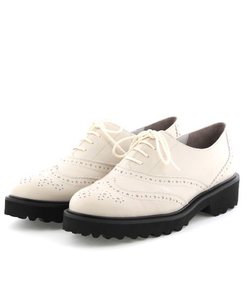 HIMIKO（ヒミコ）の「【Made in Japan】トラックソールレースアップシューズ/641301（ドレスシューズ・レディース・ブラック/アイボリー/ガンメタ・22.0cm/25.0cm/24.5cm/23.0cm/22.5cm/24.0cm/23.5cm/25.5cm/21.5cm/26.0cm/26.5cm）」の16枚目の写真