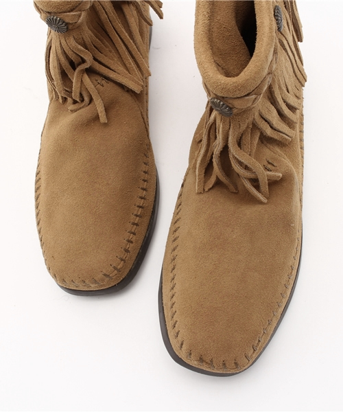 Minnetonka（ミネトンカ）の「Minnetonka (ミネトンカ）　ハイトップ　バックジップ　ブーツ　（ブーツ・レディース・ブラック/ブラウン/タン・5/6）」の5枚目の写真