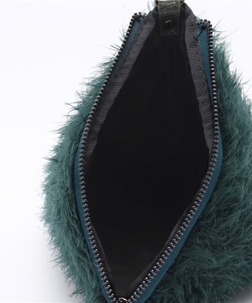 ROSE BUD（ローズバッド）の「(LL ACCESSORIES)B1948A SHAGGY SMALL PYRAMID BAG[結婚式＆パーティー]（ハンドバッグ・レディース・ダークグリーン/オレンジ/ブラック・ONE SIZE）」の4枚目の写真