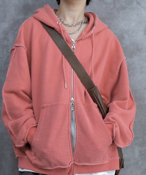 INTER FACTORY（インターファクトリー）の「しの - Vintage Like Pigment Double Zip Hoodie / ヴィンテージライクピグメントダブルジップフーディ　made in INTER FACTORY（パーカー・メンズ・チャコールグレー/レッド・SMALL/MEDIUM/LARGE）」の9枚目の写真