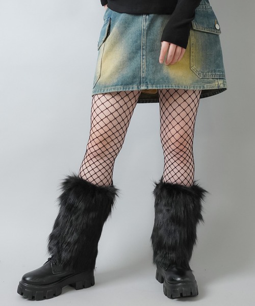 SPINNS（スピンズ）の「ファーレッグカバー（レッグウォーマー・レディース・ブラック/ホワイト・ONESIZE）」の13枚目の写真