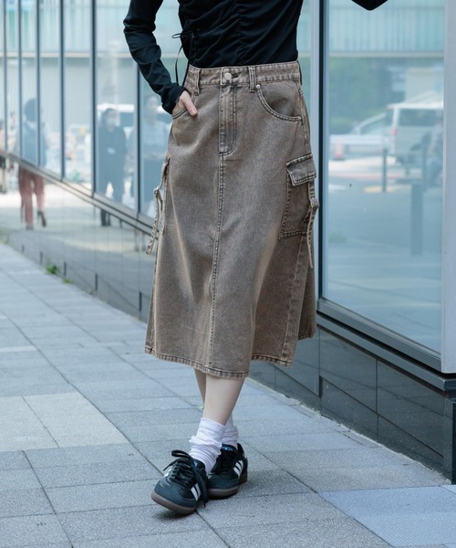 3.3 Field Trip （3.3フィールドトリップ）の「3.3 Field Trip／デニムカーゴロングスカート（デニムスカート・レディース・ブラック/ブルー・SMALL/MEDIUM）」の21枚目の写真