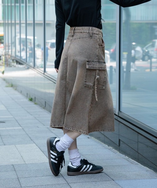 3.3 Field Trip （3.3フィールドトリップ）の「3.3 Field Trip／デニムカーゴロングスカート（デニムスカート・レディース・ブラック/ブルー・SMALL/MEDIUM）」の19枚目の写真