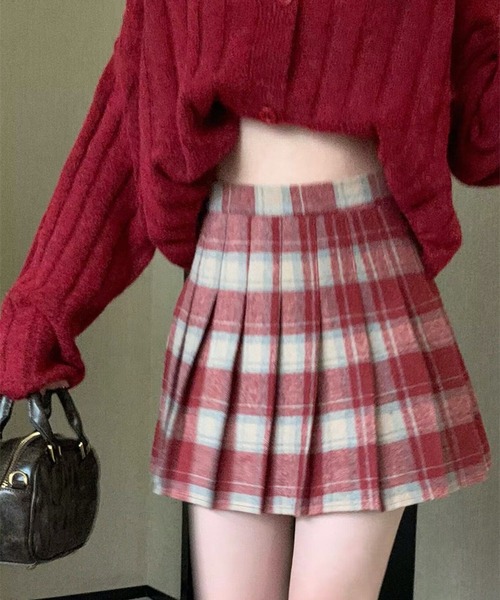 Nia（ニア）の「Nia(ニア)/レトロチェック　ミニプリーツスカート（スカート・レディース・ブラウン/レッド/ブラック・LARGE/SMALL/MEDIUM）」の3枚目の写真