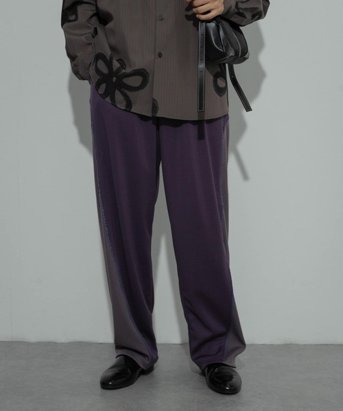 SENSE OF PLACE by URBAN RESEARCH(センスオブプレイスバイアーバンリサーチ)の「ブロックドトラックジャージラインパンツ(その他パンツ・メンズ・パープル/グレー/ブラック・LARGE/MEDIUM)」の14枚目の写真