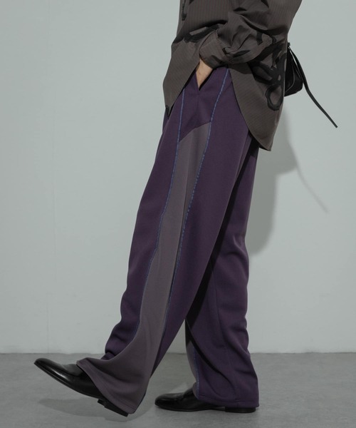 SENSE OF PLACE by URBAN RESEARCH(センスオブプレイスバイアーバンリサーチ)の「ブロックドトラックジャージラインパンツ(その他パンツ・メンズ・パープル/グレー/ブラック・LARGE/MEDIUM)」の18枚目の写真