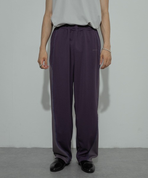 SENSE OF PLACE by URBAN RESEARCH(センスオブプレイスバイアーバンリサーチ)の「ブロックドトラックジャージラインパンツ(その他パンツ・メンズ・パープル/グレー/ブラック・LARGE/MEDIUM)」の21枚目の写真