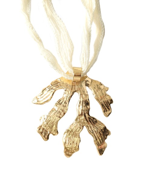DRESSLAVE（ドレスレイブ）の「Kara Yoo / SEAWEED NECKLACE(シーウィードネックレス)（ネックレス・レディース・ホワイト・FREE）」の7枚目の写真