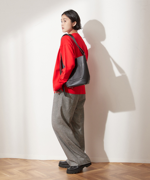 journal standard L'essage(ジャーナルスタンダードレサージュ)の「WASHABLEWOOL デザインカーディガン(カーディガン/ボレロ・レディース・チャコールグレー/レッド/キャメル・FREE)」の16枚目の写真