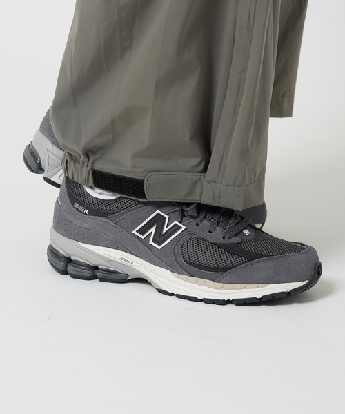 NEW BALANCE（ニューバランス）の「《WEB限定》【New Balance / ニューバランス】M2002R FL（スニーカー・メンズ・ホワイト系その他・26cm/26.5cm/27cm/27.5cm/28cm）」の3枚目の写真
