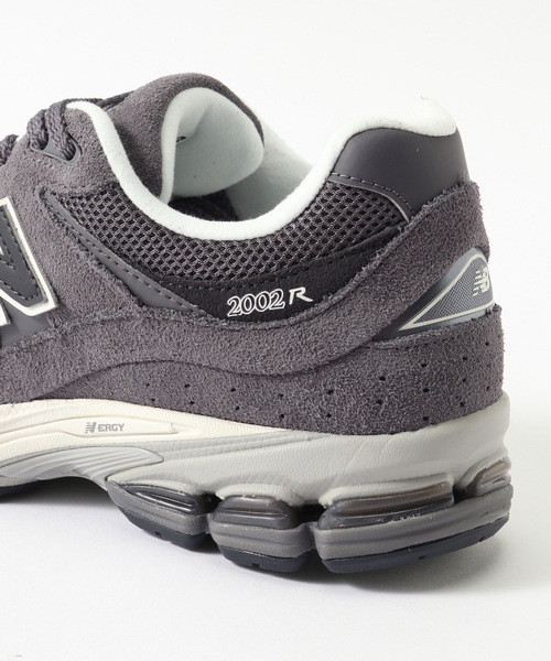 NEW BALANCE（ニューバランス）の「《WEB限定》【New Balance / ニューバランス】M2002R FL（スニーカー・メンズ・ホワイト系その他・26cm/26.5cm/27cm/27.5cm/28cm）」の12枚目の写真