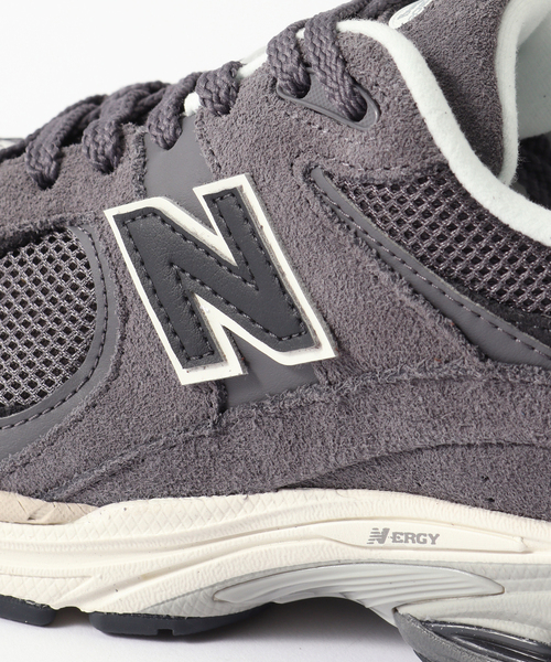 NEW BALANCE（ニューバランス）の「《WEB限定》【New Balance / ニューバランス】M2002R FL（スニーカー・メンズ・ホワイト系その他・26cm/26.5cm/27cm/27.5cm/28cm）」の18枚目の写真