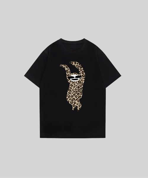 MAISON GA GA(メゾンガガ)の「Leopard Sloth Basic T(Tシャツ/カットソー・メンズ・グレイッシュブルー/ブラック/グリーン/ホワイト/ベージュ・X-LARGE/LARGE/MEDIUM)」の2枚目の写真
