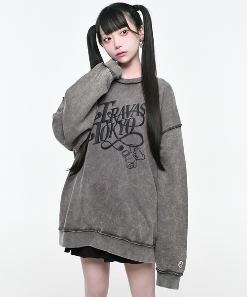 TRAVAS TOKYO（トラバス トウキョウ）の「『TRAVAS TOKYO/トラバス トーキョー』発泡プリントオーバーステッチPO/プルオーバースウェットシャツ（スウェット・レディース・ホワイト/グレー/ブラック・FREE）」の3枚目の写真