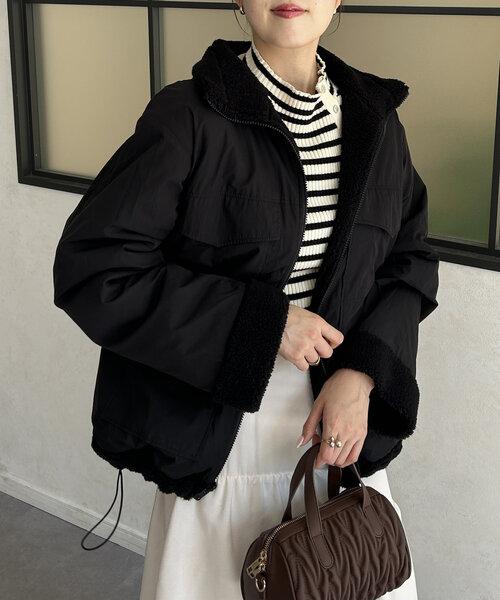 Thevon(ゼボン)の「ボアリバーシブルスタンドカラーブルゾン(ブルゾン・レディース・アイボリー/ブラック/ベージュ・FREE)」の15枚目の写真