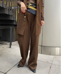 UND MANY MOTIF BUTTON PANTS
