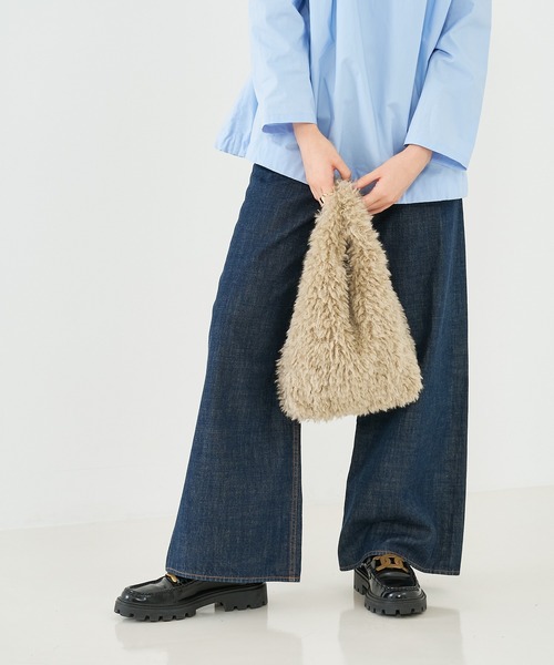 EARTH MADE(アースメイド)の「【WEB限定】【EARTH MADE】CURLY FUR MARCHEBAG ファーマルシェバッグ(トートバッグ・レディース・チャコールグレー/ベージュ・フリー)」の13枚目の写真