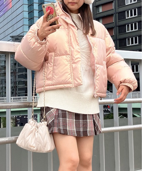 AS KNOW AS plus(アズノゥアズプラス)の「◇スタンドカラー中綿ブルゾン(ダウンジャケット/コート・レディース・ブラック/アイボリー/ピンク系/パープル系/ブラック系・FREE)」の13枚目の写真