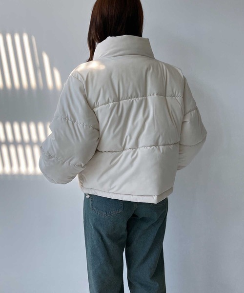 AS KNOW AS plus(アズノゥアズプラス)の「◇スタンドカラー中綿ブルゾン(ダウンジャケット/コート・レディース・ブラック/アイボリー/ピンク系/パープル系/ブラック系・FREE)」の21枚目の写真