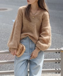 カシミアタッチディープVネックニット