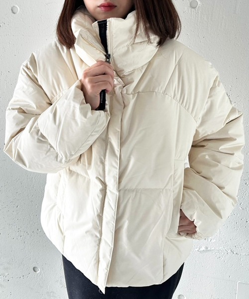 セール】【Pyrenex】HARMONIE CROP HWY044P スタンドカラー ダウン