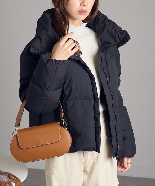 Pyrenex（ピレネックス）の「【Pyrenex】HARMONIE CROP HWY044P スタンドカラー ダウンジャケット（ダウンジャケット/コート・レディース・ブラック/カーキ/アイボリー・36/34/38/40）」の6枚目の写真