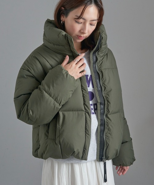 セール】【Pyrenex】HARMONIE CROP HWY044P スタンドカラー ダウン