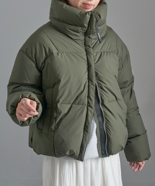 セール】【Pyrenex】HARMONIE CROP HWY044P スタンドカラー ダウン