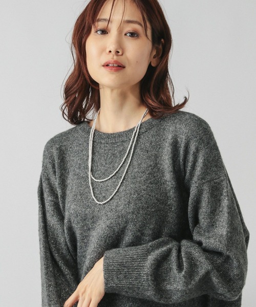 GLOBAL WORK(グローバルワーク)の「フワフワHugmeクルーラメ/115965(ニット/セーター・レディース・ライトグレー/チャコールグレー/グレイッシュベージュ・SHORT/REGULAR)」の18枚目の写真