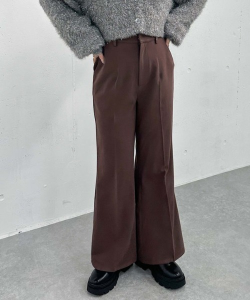 archives(アルシーヴ)の「タイトフレアスラックス(スラックス・レディース・グレー/ブラック/ブラウン・MEDIUM)」の3枚目の写真